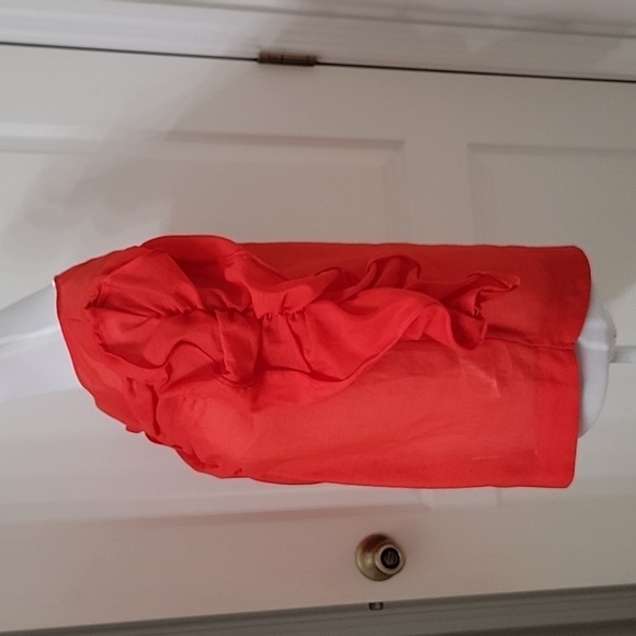 H&M Size 8 Bright Red Georgette V-Neck Blouse Ruching Detail, Excellent Cond. - Picture 3 of 12